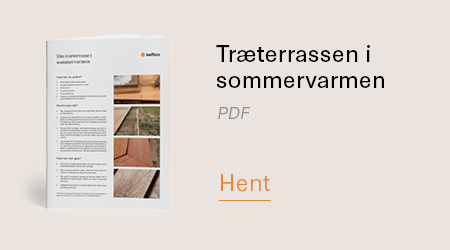 Træterrassen i sommervarmen Keflico